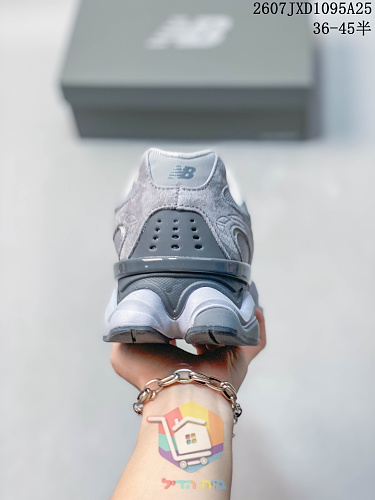 נעלי New Balance 9060R זמש לגברים ונשים 17
