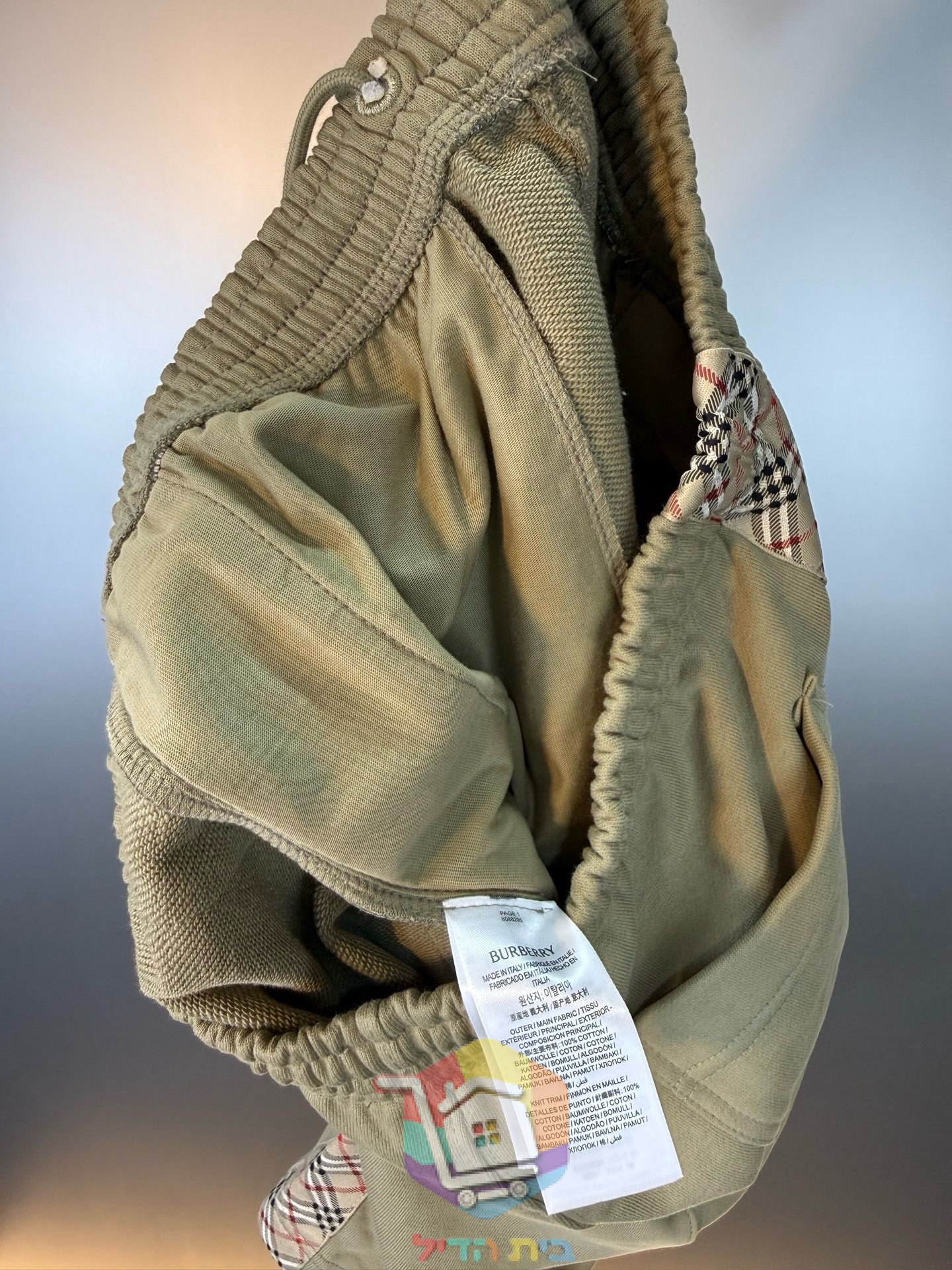 מכנסיים קצרים Burberry עם צד משובץ