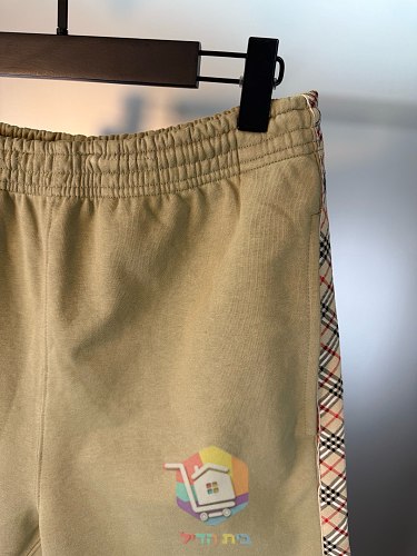 מכנסיים קצרים Burberry עם צד משובץ 6