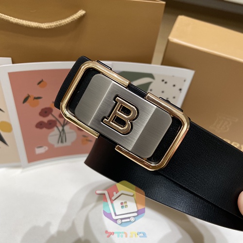 חגורת עור Burberry אבזם אוטומטי 4
