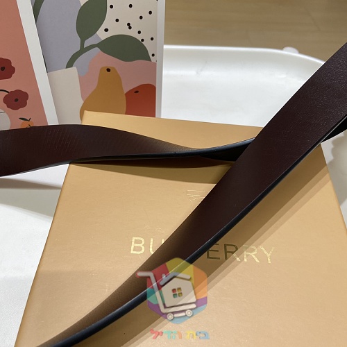 חגורת עור Burberry אבזם אוטומטי 5